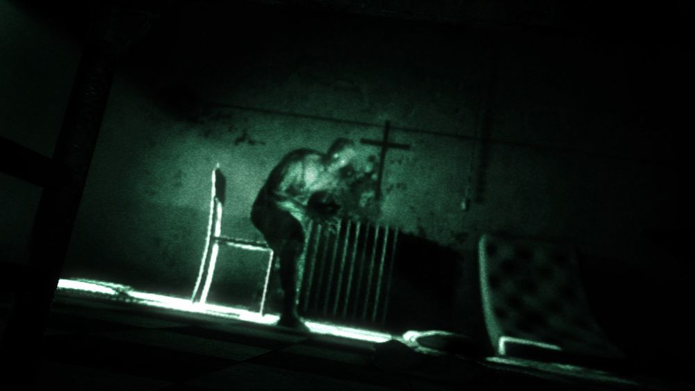 Outlast  PS4 | PS5